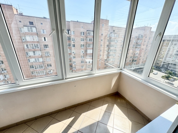 
  Продается 1-комн. квартира, 42 м², Вересаева ул, д. 103
. Фото 9.