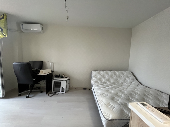 
  Продается 1-комн. квартира, 35 м², Батуринская ул, д. 167
. Фото 4.