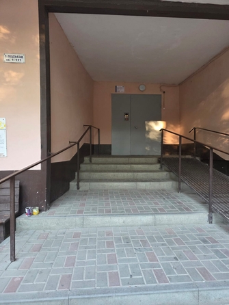 
  Продается 1-комн. квартира, 30 м², Беляева ул, д. 9
. Фото 1.