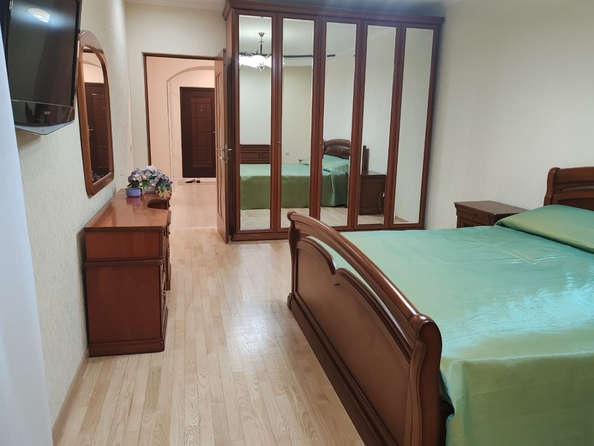 
  Продается 2-комн. квартира, 86 м², Филимоновская ул, д. 128
. Фото 14.