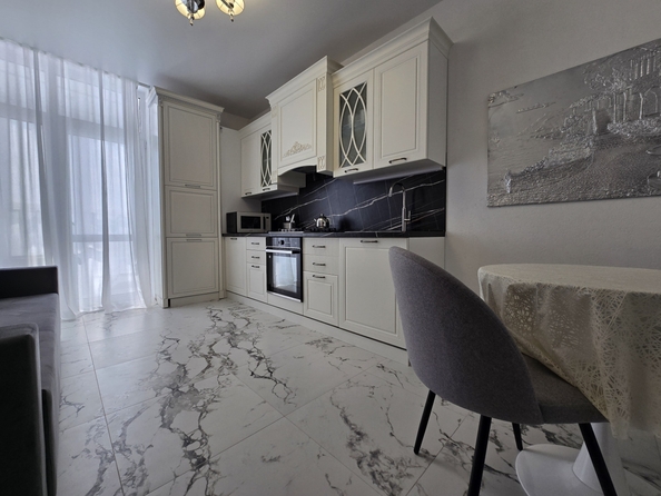 
  Сдается 2-комн. квартира, 37.6 м², Бориса Слюсаря ул, д. 15
. Фото 4.