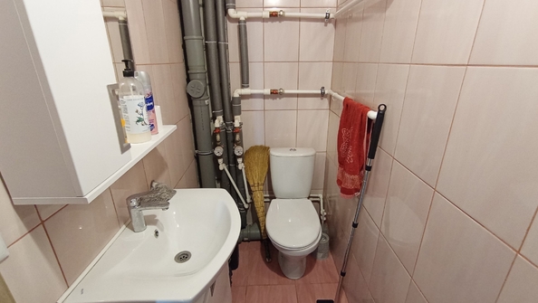
  Продается 2-комн. квартира, 62 м², Воровского ул, д. 17
. Фото 11.