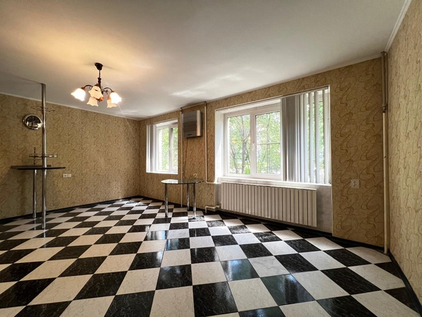 
  Продается 2-комн. квартира, 53.8 м², Нансена ул, д. 121
. Фото 6.