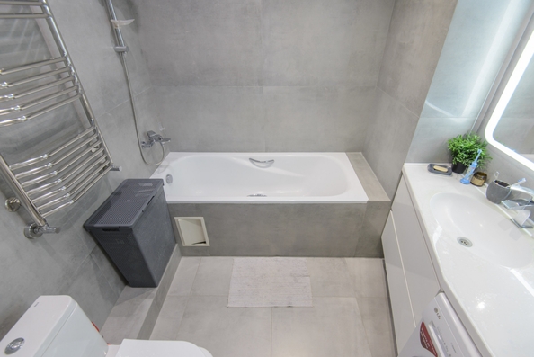 
  Продается 3-комн. квартира, 83.7 м², Богданова ул, д. 85
. Фото 15.
