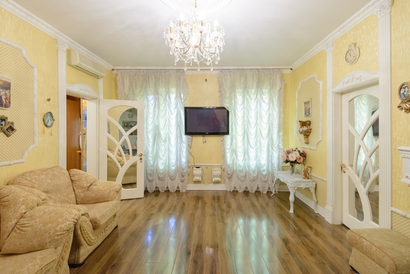 
  Продается 3-комнатный апартамент, 71.8 м², Халтуринский пер, д. 53
. Фото 1.
