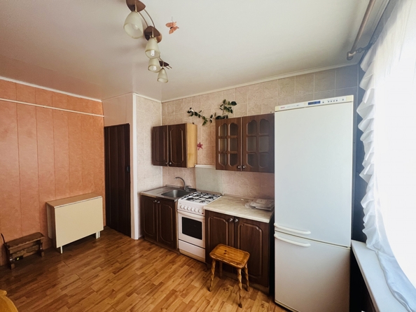 
  Продается 2-комн. квартира, 51 м², 40-летия Победы пр-кт, д. 93
. Фото 1.