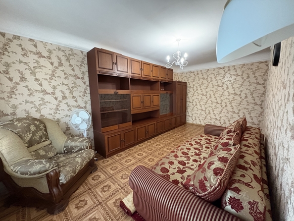 
  Продается 2-комн. квартира, 45 м², Калинина ул, д. 27а
. Фото 2.