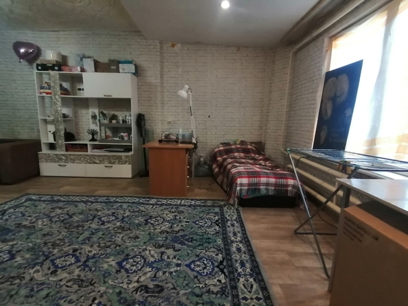 
  Продается 2-комн. квартира, 55 м², 27-я линия ул, д. 48
. Фото 4.