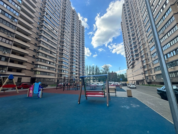 
  Продается 2-комн. квартира, 60 м², 26-я линия ул, д. 35/1
. Фото 2.