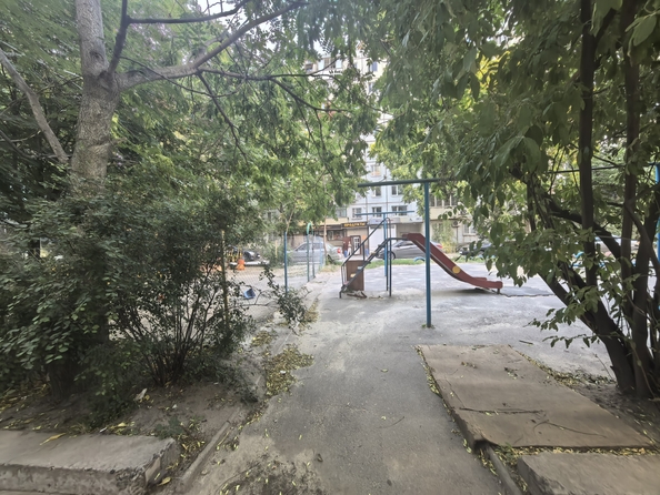 
  Продается 1-комн. квартира, 40 м², Малиновского ул, д. 72
. Фото 11.