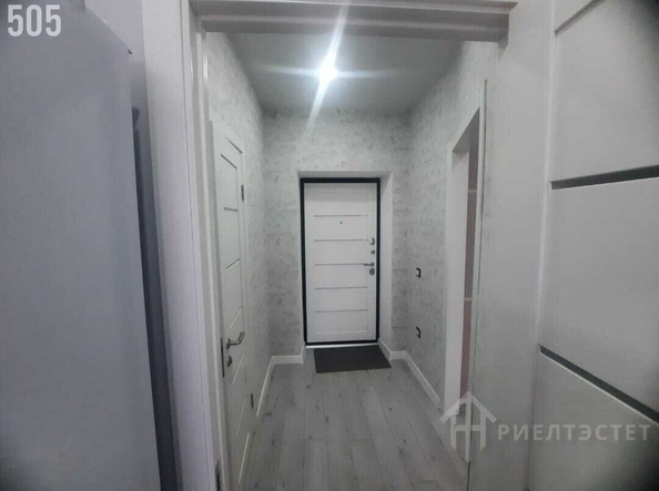
  Продается 1-комн. квартира, 30 м², Варфоломеева ул, д. 225
. Фото 2.