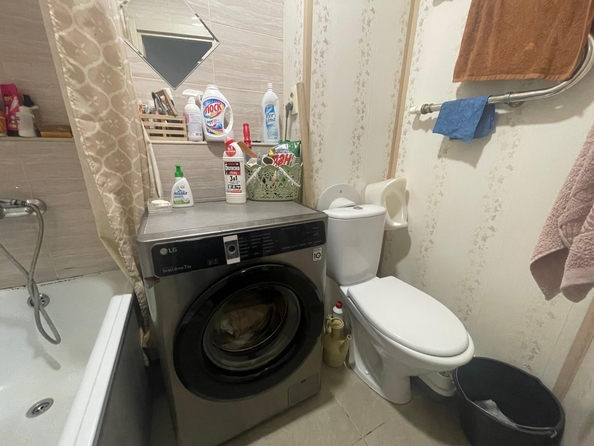 
  Продается 2-комн. квартира, 43 м², Каширская ул, д. 14
. Фото 11.