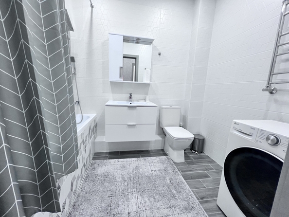 
  Продается 1-комн. квартира, 42 м², Берберовская ул, д. 22
. Фото 21.