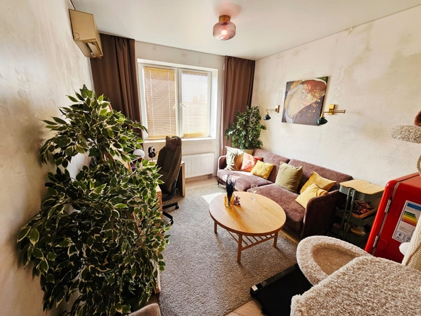 
  Продается 3-комн. квартира, 68.7 м², Чаленко пер, д. 7/2
. Фото 10.