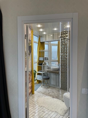 
  Продается 4-комн. квартира, 105 м², 23-я линия ул, д. 6
. Фото 8.