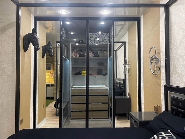 
  Продается 4-комн. квартира, 105 м², 23-я линия ул, д. 6
. Фото 12.