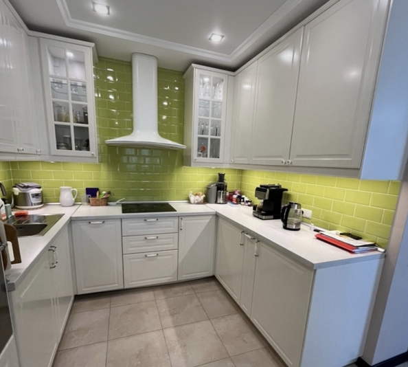 
  Продается 3-комн. квартира, 84.7 м², Жмайлова ул, д. 4е
. Фото 2.