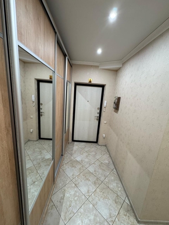 
  Продается 2-комн. квартира, 64.1 м², Еляна ул, д. 68
. Фото 7.