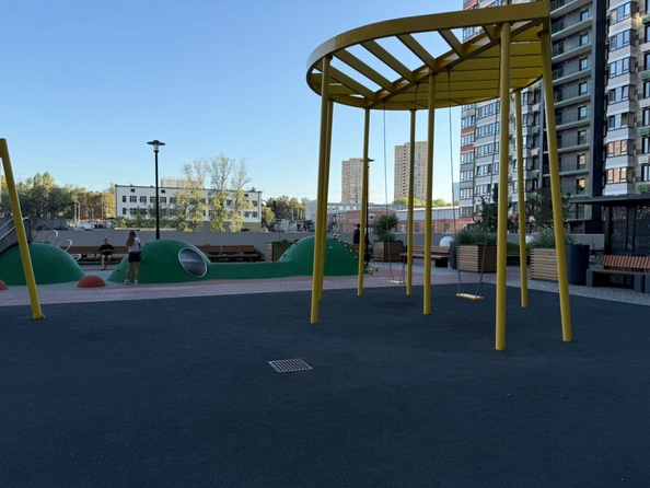 
  Продается 2-комн. квартира, 47.2 м², Нансена ул, д. 109
. Фото 10.