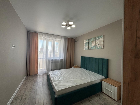 
  Продается 1-комн. квартира, 39 м², Комарова б-р, д. 1
. Фото 2.