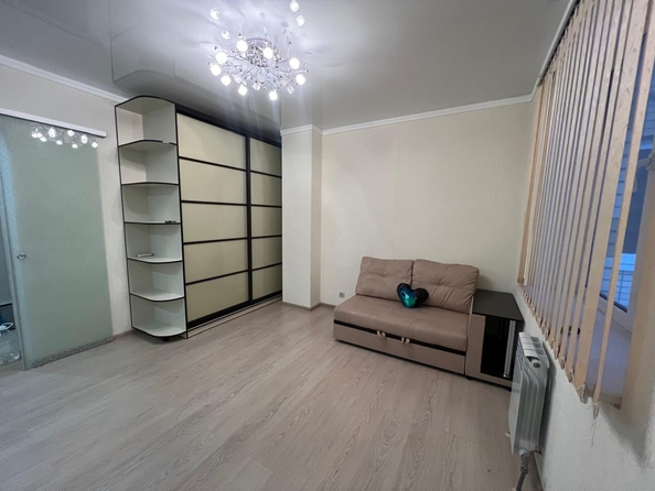 
  Продается 2-комн. квартира, 68 м², 20-я улица ул, д. 43
. Фото 7.