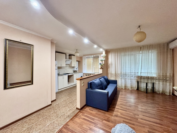 
  Продается 1-комн. квартира, 36.4 м², 40-летия Победы пр-кт, д. 103
. Фото 2.