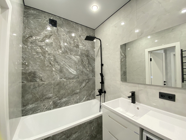 
  Продается 3-комн. квартира, 51 м², Стабильная ул, д. 3
. Фото 16.