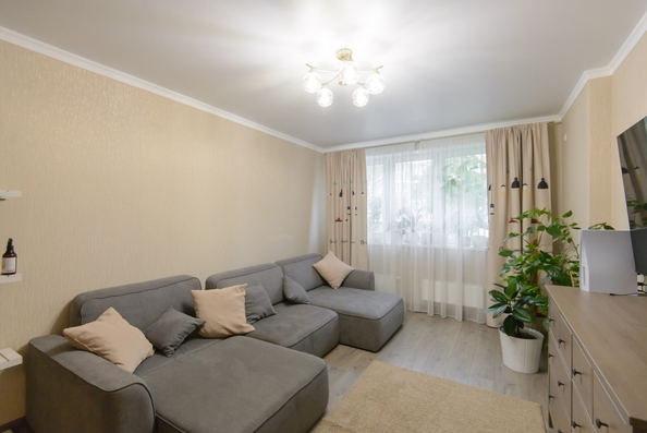 
  Продается 4-комн. квартира, 100 м², 1-я Ковровая ул, д. 67
. Фото 3.