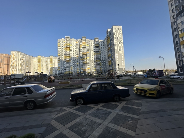
  Продается 1-комн. квартира, 38 м², Ткачева ул, д. 42
. Фото 9.