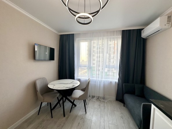 
  Продается 2-комн. квартира, 50.2 м², Ткачева ул, д. 21
. Фото 3.