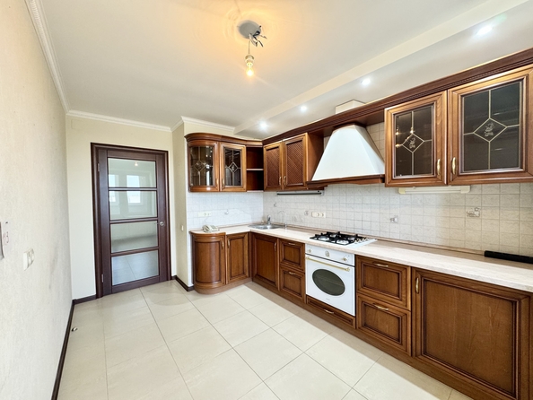 
  Продается 2-комн. квартира, 80 м², 40-летия Победы пр-кт, д. 79
. Фото 2.