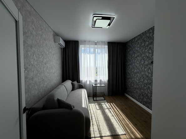 
  Продается 2-комн. квартира, 50 м², Ткачева ул, д. 40
. Фото 5.