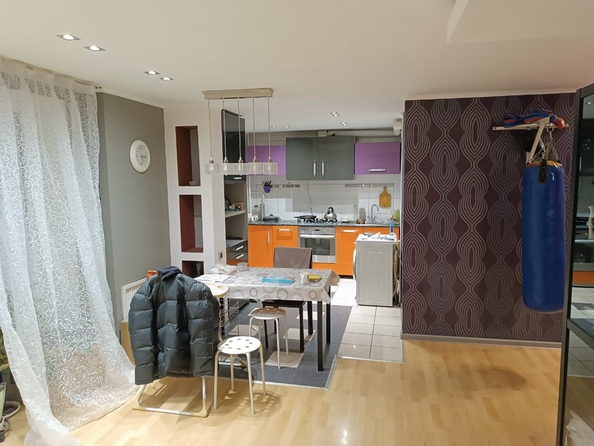 
  Продается 3-комн. квартира, 86 м², Профсоюзная ул, д. 89
. Фото 2.