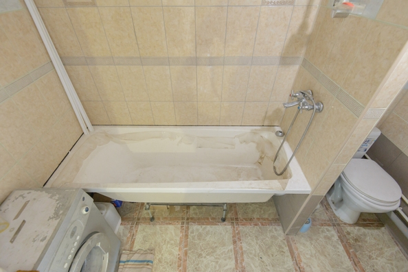 
  Продается 1-комн. квартира, 37 м², Думенко ул, д. 3
. Фото 11.