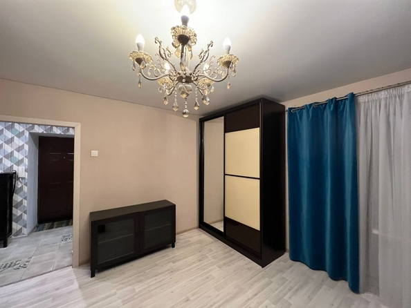 
  Продается 1-комн. квартира, 40 м², Еременко ул, д. 60
. Фото 2.