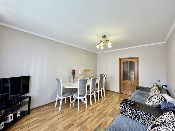 
  Продается 2-комн. квартира, 60 м², 40-летия Победы пр-кт, д. 75
. Фото 4.