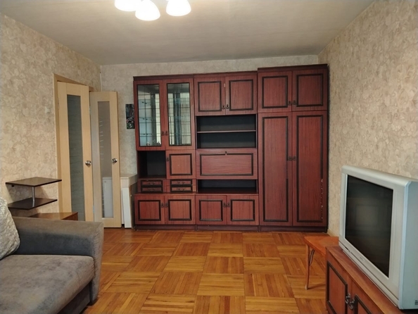 
  Продается 3-комн. квартира, 60 м², 1-я Баррикадная ул, д. 48
. Фото 5.