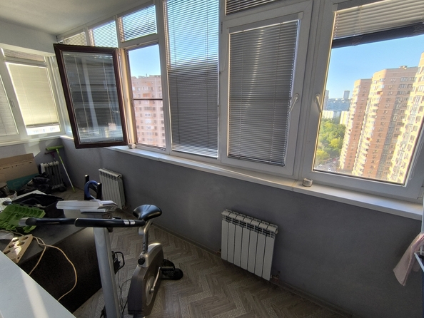 
  Продается 3-комн. квартира, 102 м², Пацаева ул, д. 16
. Фото 4.