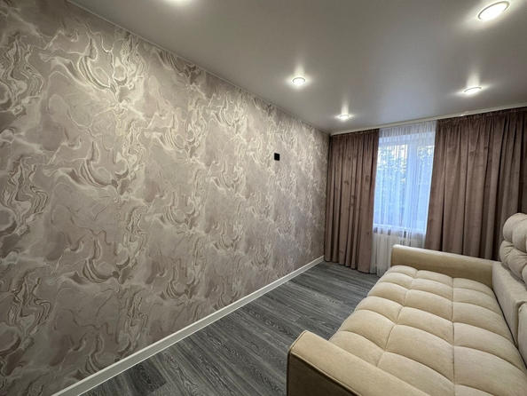 
  Продается 2-комн. квартира, 48 м², Королева пр-кт, д. 6/1
. Фото 4.