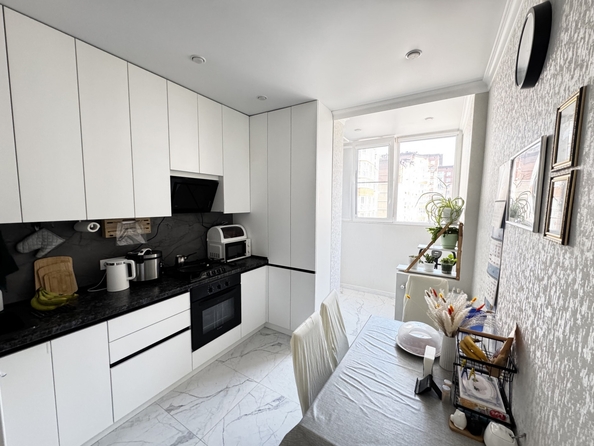 
  Продается 1-комн. квартира, 37.8 м², Берберовская ул, д. 2/101
. Фото 2.
