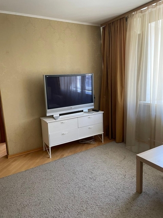 
  Продается 1-комн. квартира, 36 м², Большая Садовая ул, д. 77
. Фото 5.