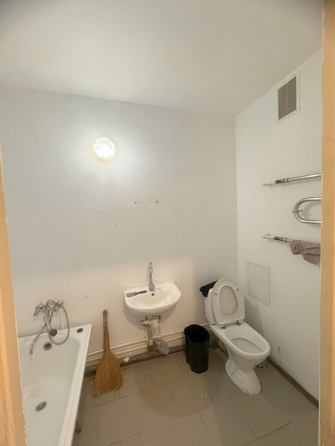 
  Продается 1-комн. квартира, 40 м², Петренко ул, д. 26
. Фото 7.