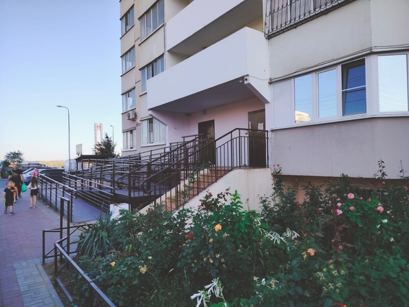 
  Продается 1-комн. квартира, 40 м², Петренко ул, д. 26
. Фото 10.