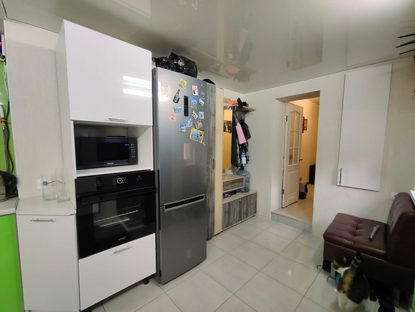 
  Продается 1-комн. квартира, 45 м², 27-я линия ул, д. 12
. Фото 4.