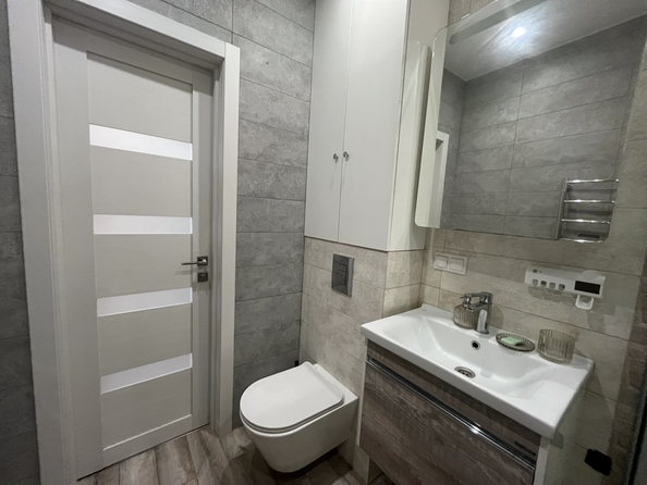 
  Продается 1-комн. квартира, 38 м², Тельмана ул, д. 110
. Фото 11.
