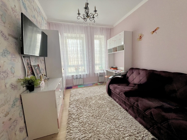 
  Продается 2-комн. квартира, 55 м², Строителей ул, д. 10/6
. Фото 5.