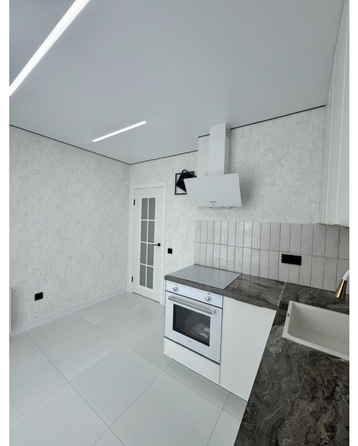 
  Продается 2-комн. квартира, 52 м², Еременко ул, д. 110/2
. Фото 2.