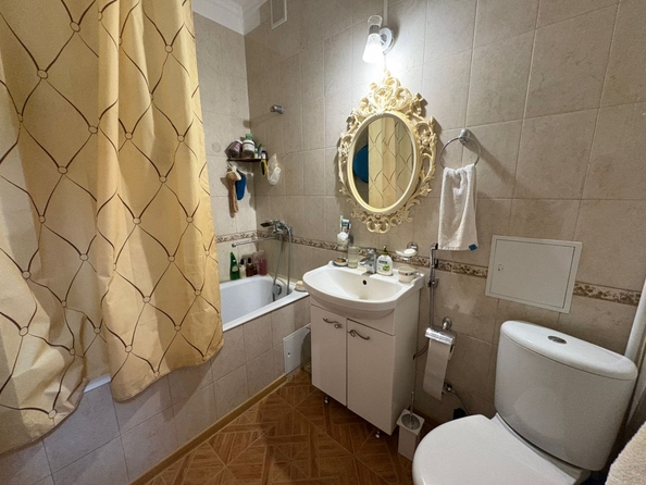 
  Продается 3-комн. квартира, 62.6 м², Калинина ул, д. 25б
. Фото 10.