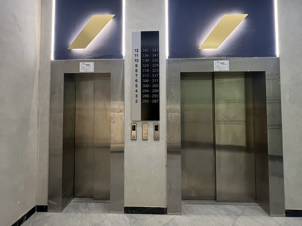 
  Продается 2-комн. квартира, 60.8 м², Берберовская ул, д. 9с2
. Фото 11.