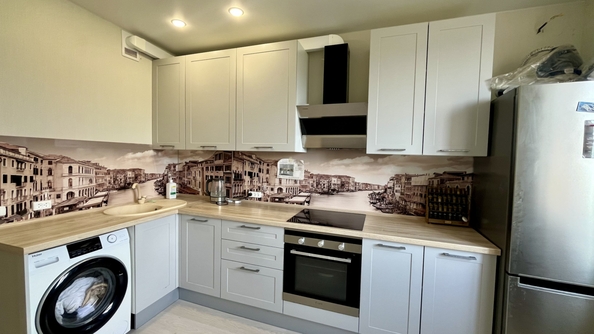
  Продается 1-комн. квартира, 35 м², Батуринская ул, д. 167
. Фото 1.